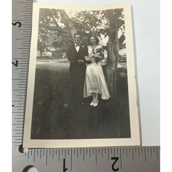 Vintage Found Photo Snapshot Prom Night 1940s Couple Portrait Formal Dress - Picture 3 of 7